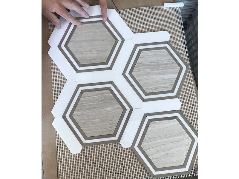 Waterjet design with wooden white and Thassos